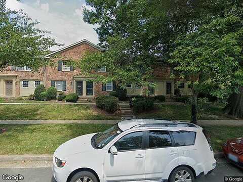 Forrester Blvd, Springfield, VA 22152