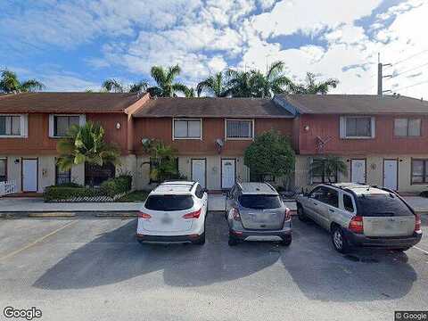 Nw 8Th St, Miami, FL 33126