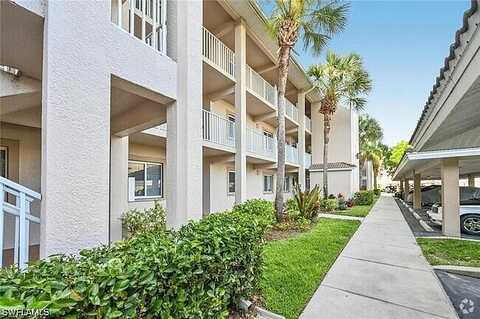 Regal Heron Cir, Naples, FL 34104