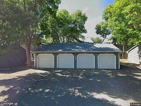 W Village Rd, Chanhassen, MN 55317
