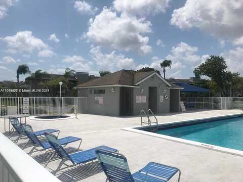 Ne 210Th Circle Ter, Miami, FL 33179