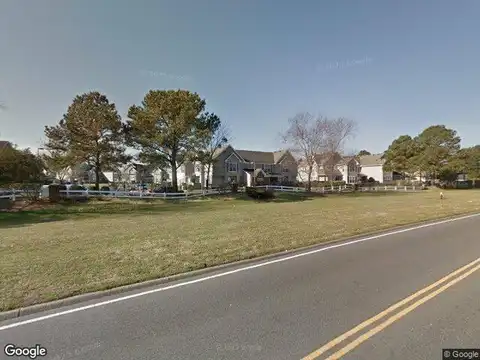 Lasalle Dr, Virginia Beach, VA 23453
