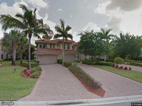 Aviamar Cir, Naples, FL 34114