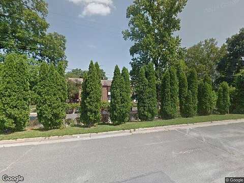 Buccaneer Ct, Fairfax, VA 22031