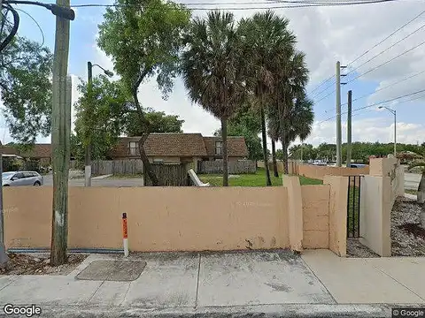 W 67Th Pl, Hialeah, FL 33016