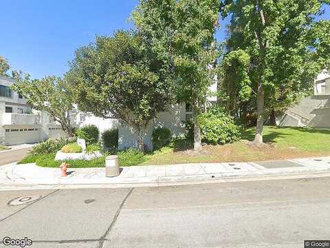 N Singingwood St, Orange, CA 92869