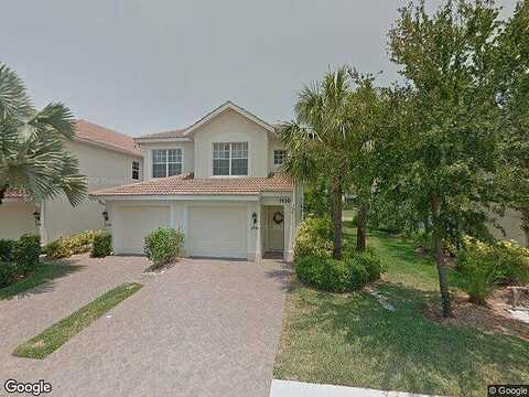 Tiffany Ln, Naples, FL 34105