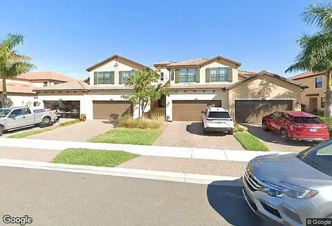 Tarflower Dr, Venice, FL 34293