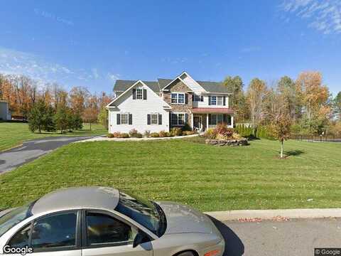 Circle Green Dr, South Abington Township, PA 18411