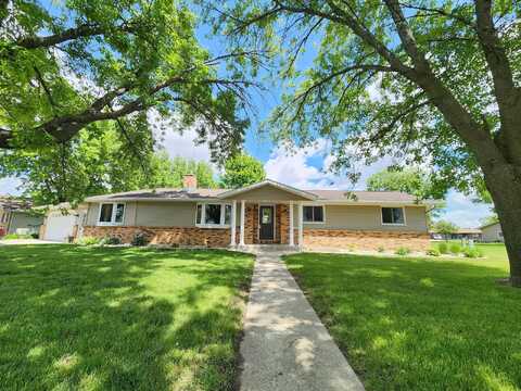 6Th, PIPESTONE, MN 56164