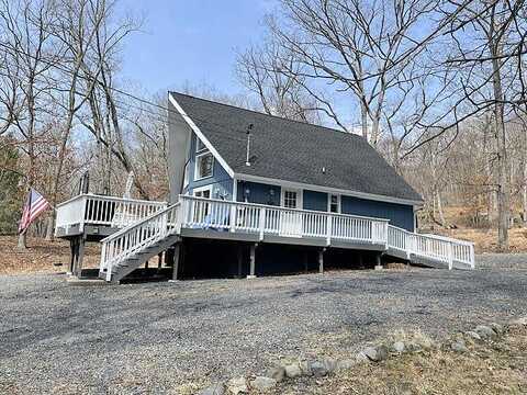 Manchester Drive, Bushkill, PA 18324
