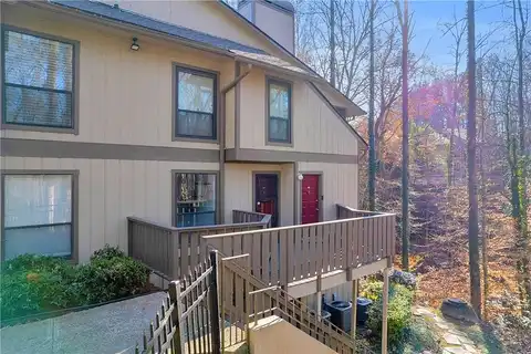 Woodcliff Drive Ne, Atlanta, GA 30350