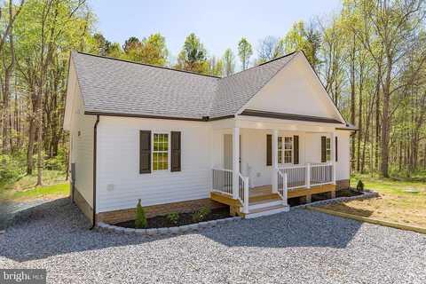 Oakland Pl, LOUISA, VA 23093