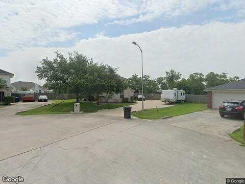 Elm Wood Ct, Baytown, TX 77523