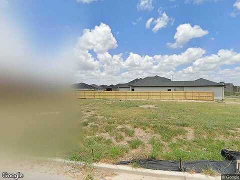 Hana Dr, Brownsville, TX 78520