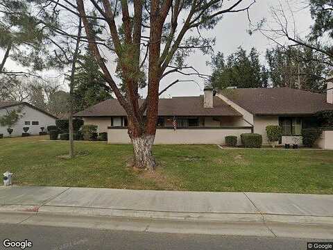 Kirkside Dr #F, Bakersfield, CA 93311