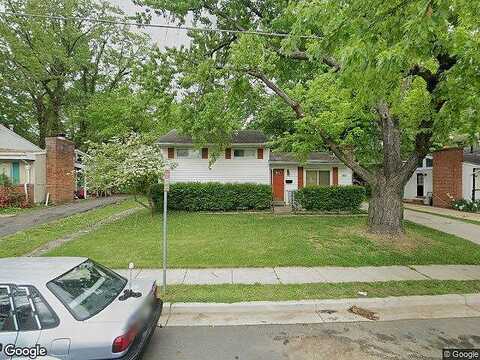 Oak, FAIRFAX, VA 22030