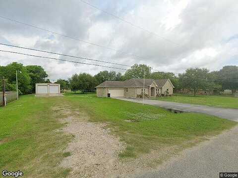 Avenue J 12, Santa Fe, TX 77510
