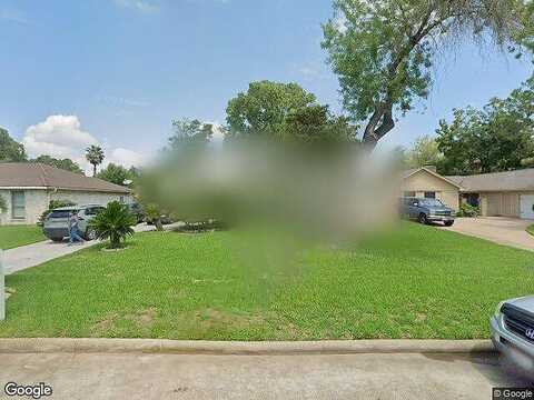 High Pine Dr, Missouri City, TX 77459