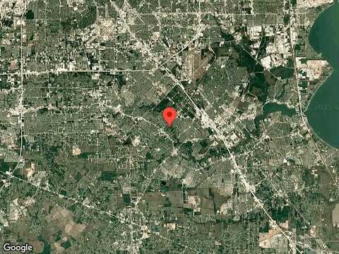 Villa Clara Dr, Friendswood, TX 77546