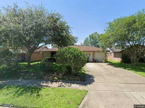 Villa Clara Dr, Friendswood, TX 77546