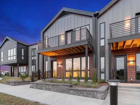 S Alder Place #103, Oak Creek, WI 53154
