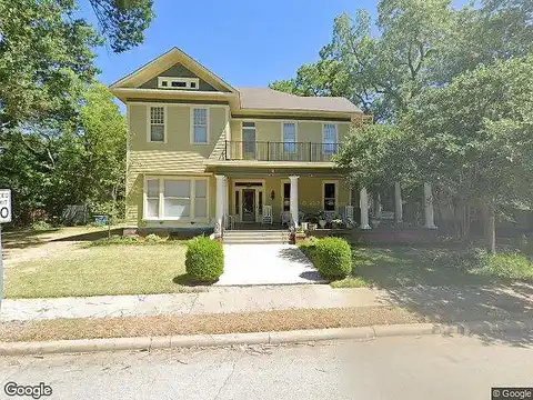 W Burleson Please, Marshall, TX 75670