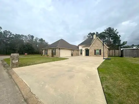 Christel Cir, Vidor, TX 77662
