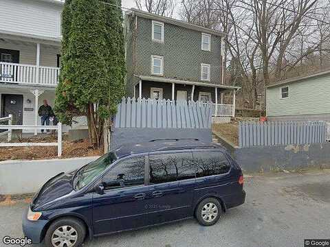 Woodland Ave, Mohnton, PA 19540