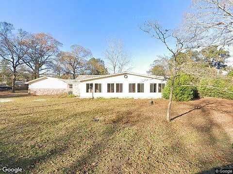 Phillip Dr, Crestview, FL 32536