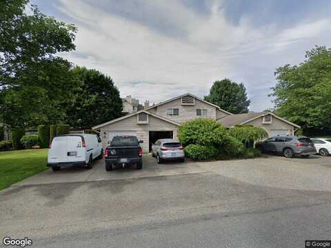 132Nd Street Ct E Apt B, Puyallup, WA 98373
