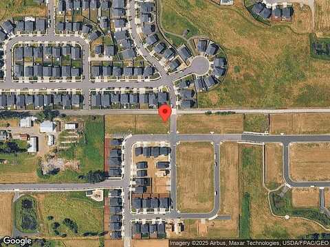 S 1St St Unit 12, Ridgefield, WA 98642