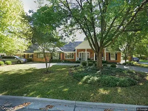 Eden Court, Neenah, WI 54956