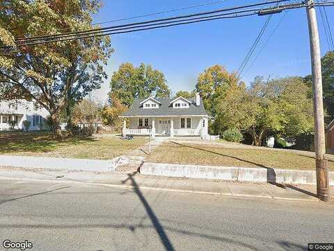 Blue Ridge Ave, Bedford, VA 24523