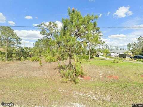 18Th St Ne, Naples, FL 34120