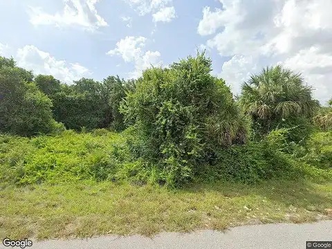 Casco Cir, North Port, FL 34288