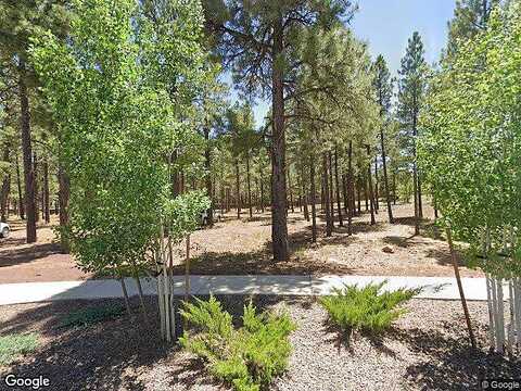 W Presidio Dr #304, Flagstaff, AZ 86001
