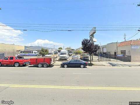 Adeline St #207, Oakland, CA 94607