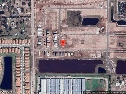 Blue Grosbeak Place, Wimauma, FL 33598