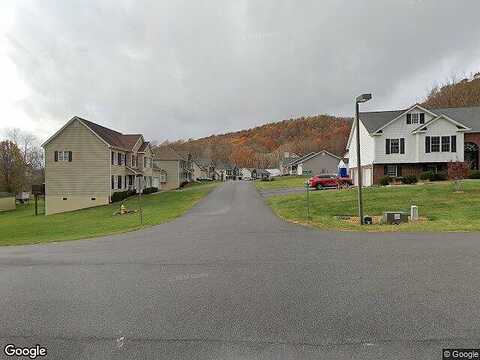 Willow Ln, Bluefield, VA 24605