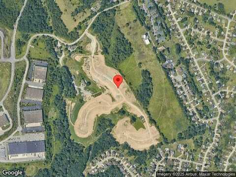 Dana Dr, Oakdale, PA 15071