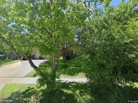 Villa Clara Dr, Friendswood, TX 77546