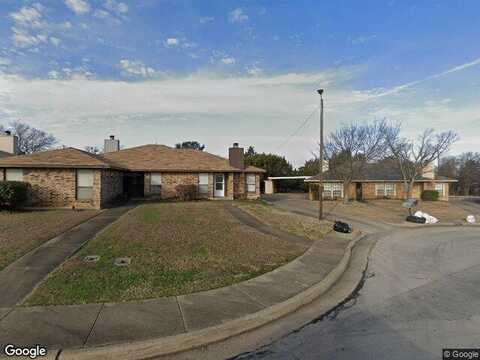 Spindletop Dr, Duncanville, TX 75137