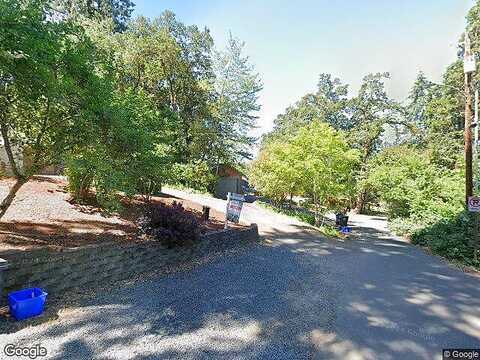 E 28Th Ave, Eugene, OR 97403