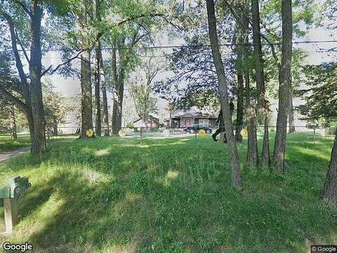 Ideal Avenue N, Saint Paul, MN 55115