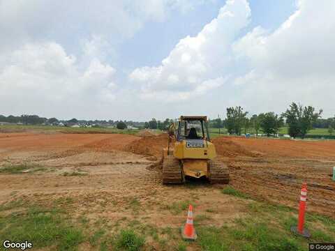 Wellington Ln, Longview, TX 75605