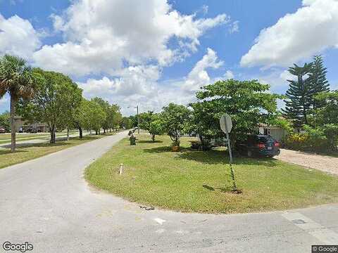 Ne 13Th Ter, Homestead, FL 33033
