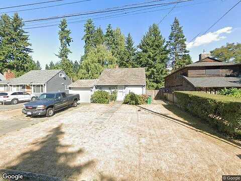 Densmore Ave N # B, Seattle, WA 98133