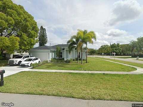 Sugar Pine Trail Trl, Wellington, FL 33414