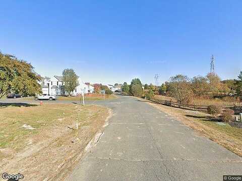 Wales Dr, Fredericksburg, VA 22407
